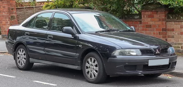 Mitsubishi Carisma 1,6 CL - jó kis hintó volt, kedveltük egymást