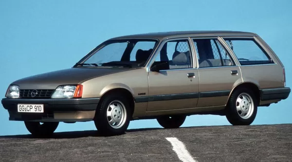 Opel Rekord 2,2 D - elvitt mindenhová, nagyon szerethető volt